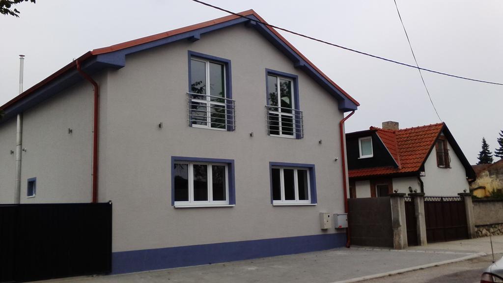 Ubytovanie House Galanta Exterior photo